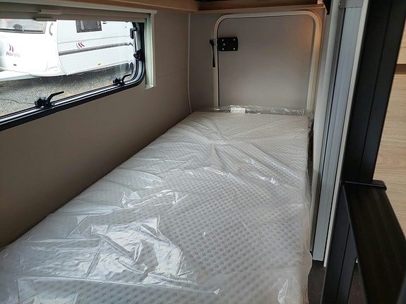 Dethleffs Camper 560 FMK / KØYER / DOBBELTSENG 24 of 30