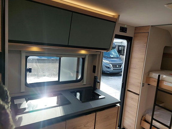 Dethleffs Camper 560 FMK / KØYER / DOBBELTSENG 26 of 30