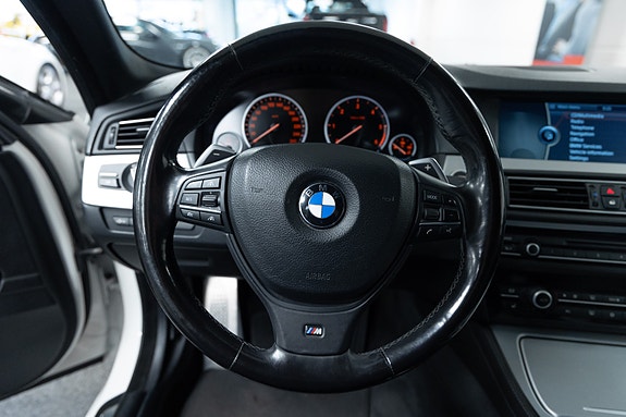 BMW M550d 12 of 24