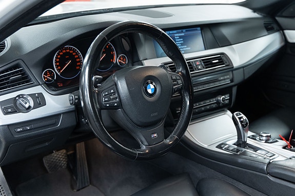 BMW M550d 6 of 24