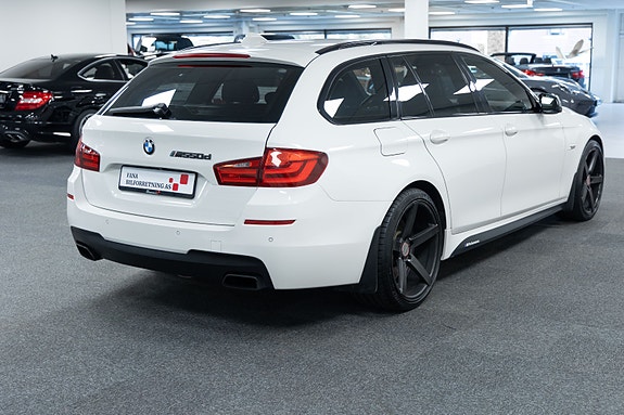 BMW M550d 3 of 24