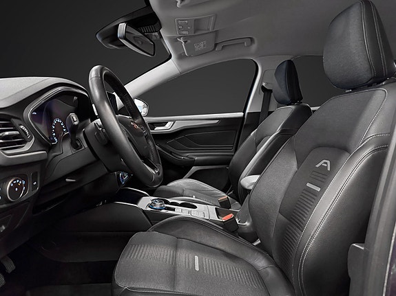 Ford Focus 23 of 30