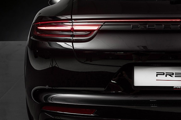 Porsche Panamera 10 of 30