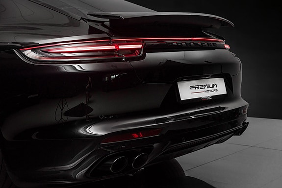 Porsche Panamera 9 of 30