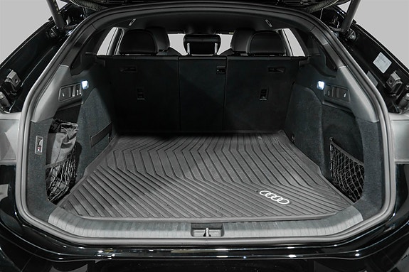 Audi A6 e-tron 23 of 29