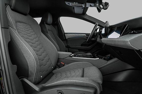 Audi A6 e-tron 28 of 29