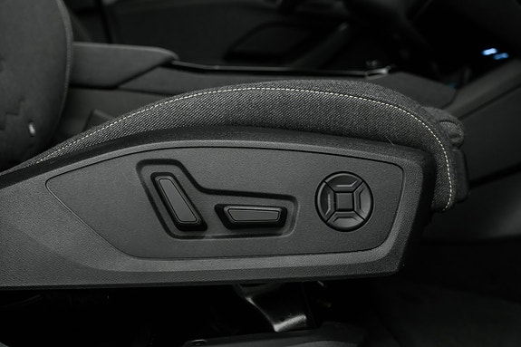 Audi A6 e-tron 27 of 29