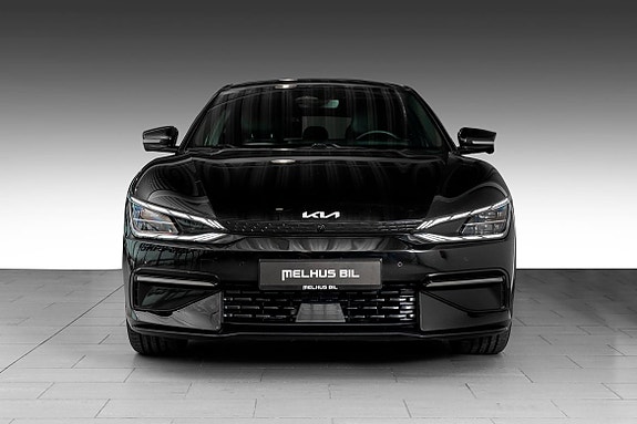 Kia EV6 3 of 30