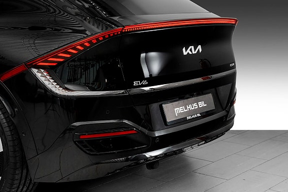 Kia EV6 8 of 30