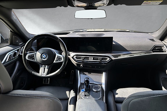 BMW i4 16 of 30