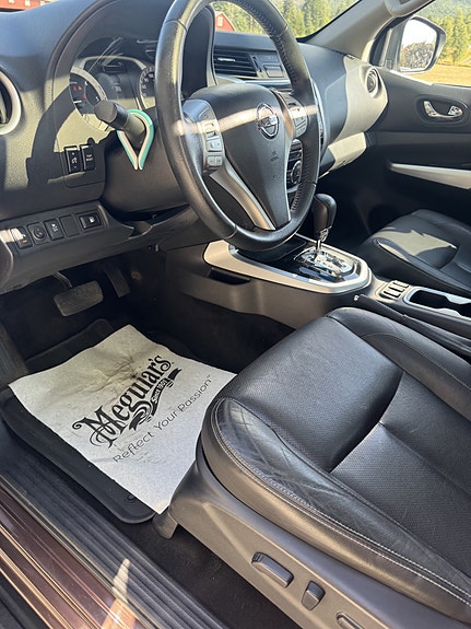 Nissan Navara 9 of 16