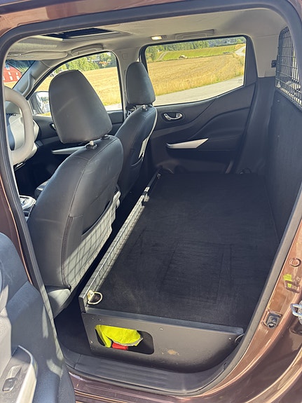 Nissan Navara 12 of 16