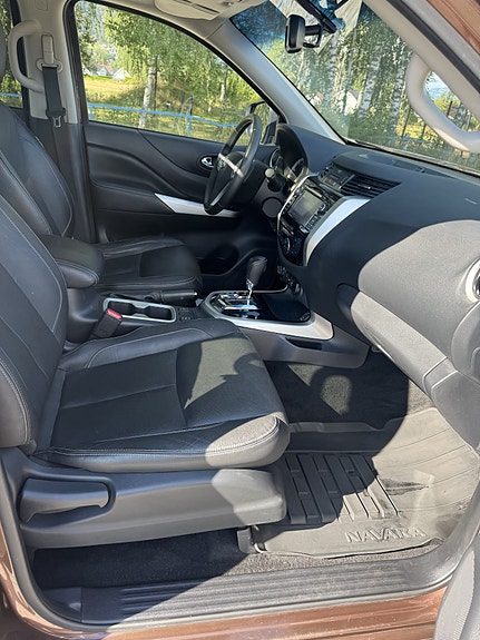 Nissan Navara 14 of 16