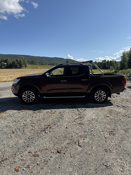 Nissan Navara 4 of 16