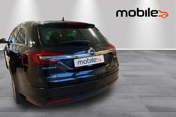 Opel Insignia 4 of 24