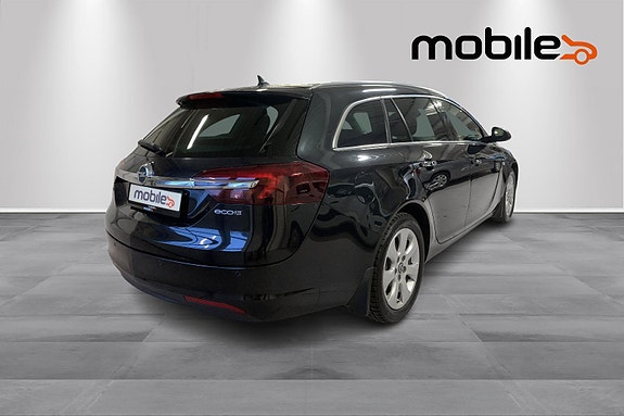 Opel Insignia 3 of 24