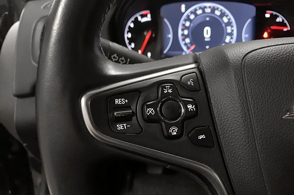 Opel Insignia 16 of 24