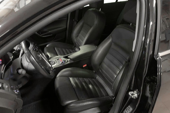 Opel Insignia 8 of 24