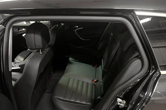 Opel Insignia 7 of 24