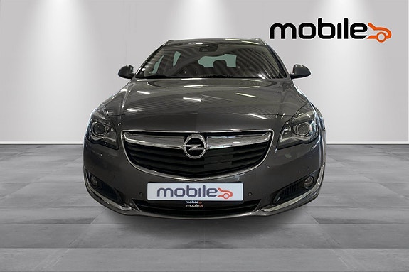 Opel Insignia 18 of 24