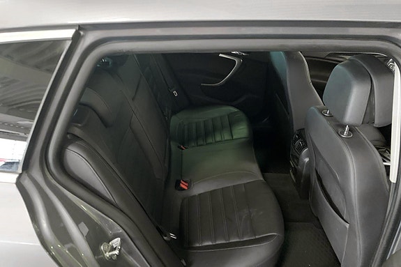 Opel Insignia 22 of 24