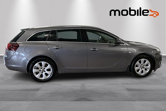 Opel Insignia 2 of 24