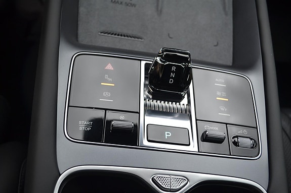 BYD Sealion 7 11 of 15