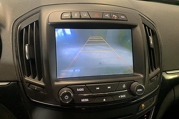 Opel Insignia Country Tourer 12 of 26