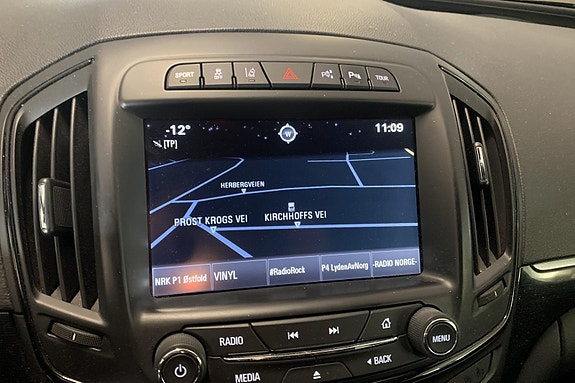 Opel Insignia Country Tourer 11 of 26