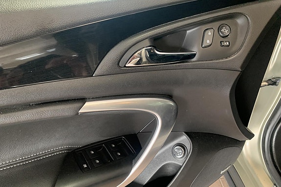 Opel Insignia Country Tourer 17 of 26