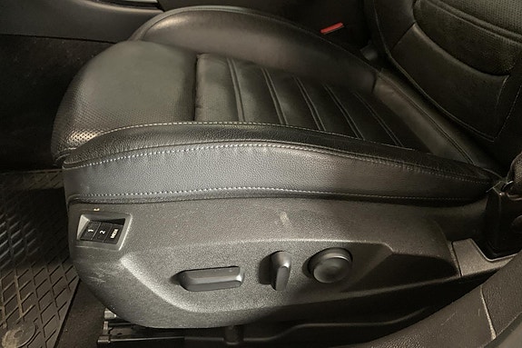 Opel Insignia Country Tourer 24 of 26