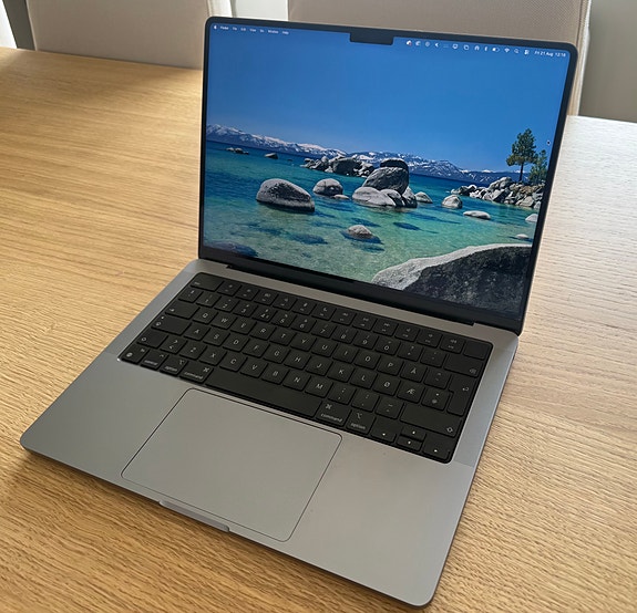 Apple MacBook Pro 14