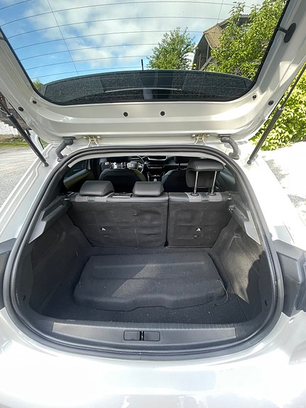 Peugeot 208 8 of 20