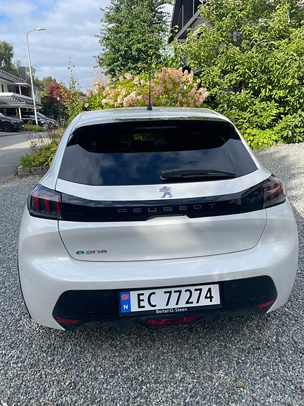 Peugeot 208 4 of 20