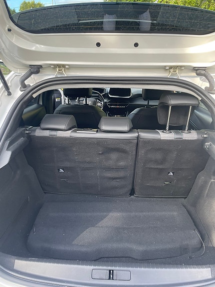 Peugeot 208 9 of 20