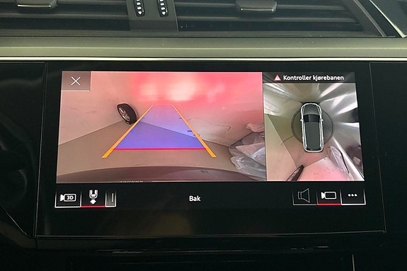 Audi e-tron 15 of 26