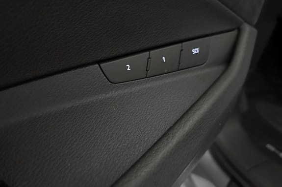 Audi e-tron 20 of 26