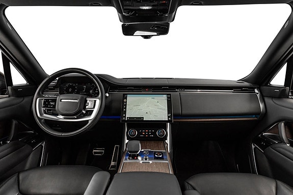 Land Rover Range Rover 8 of 30