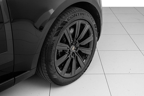 Land Rover Range Rover 16 of 30