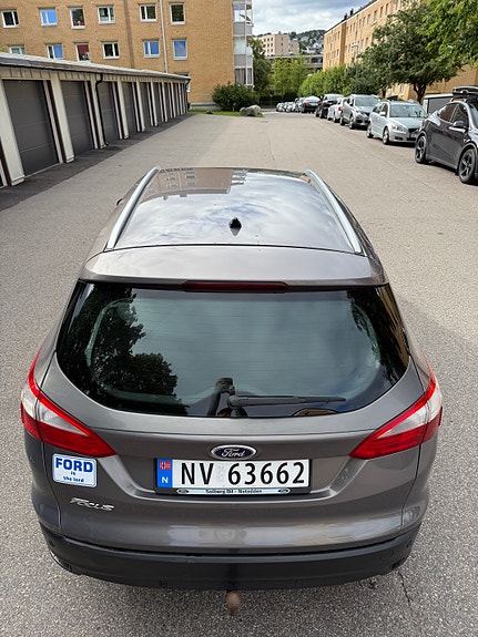 Ford Focus 5 of 21