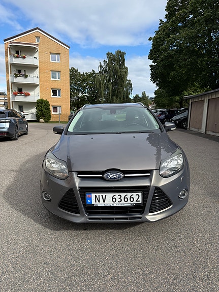 Ford Focus 3 of 21