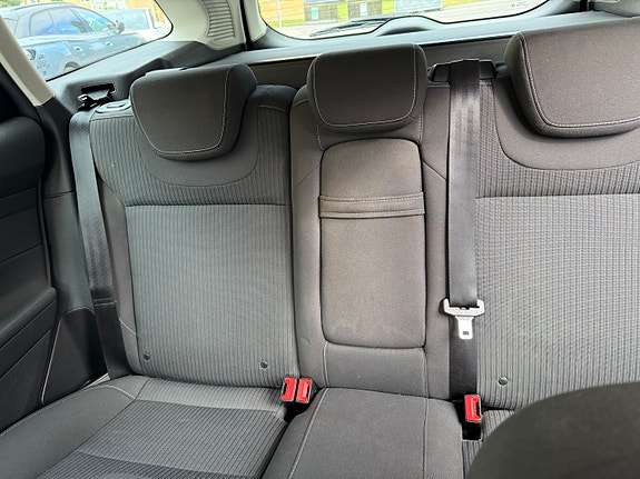 Ford Focus 11 of 21