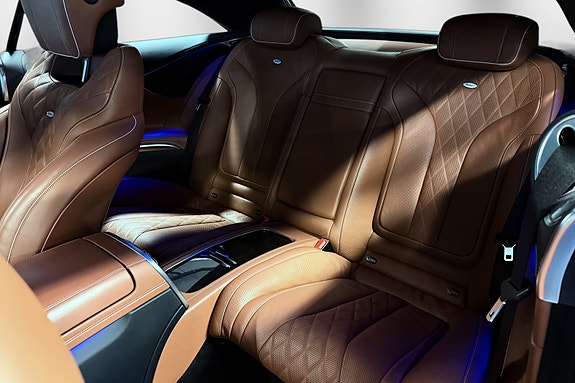 Mercedes-Benz S500 27 of 30