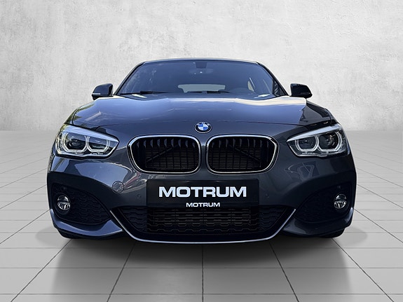 BMW 116d 2 of 21