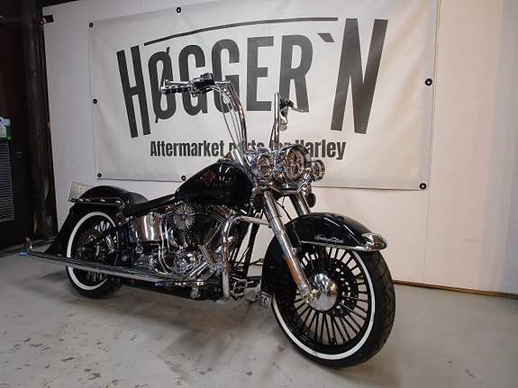 Harley-Davidson FLSTC Heritage Softail Cholo 17 of 18