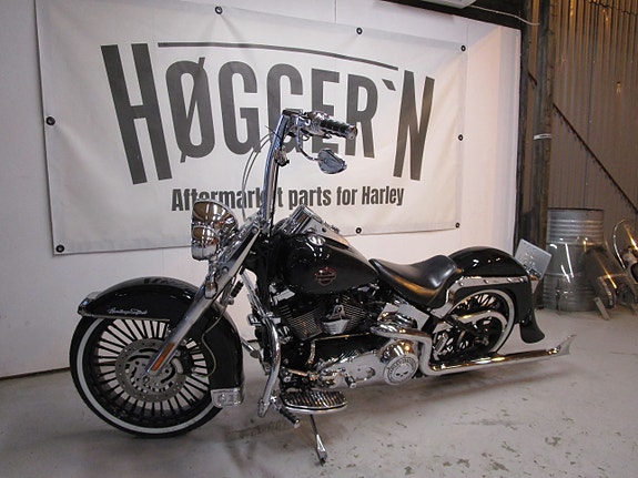 Harley-Davidson FLSTC Heritage Softail Cholo 8 of 18