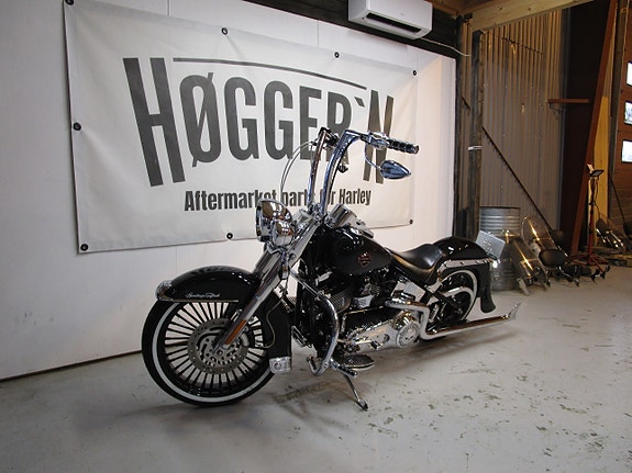 Harley-Davidson FLSTC Heritage Softail Cholo 7 of 18
