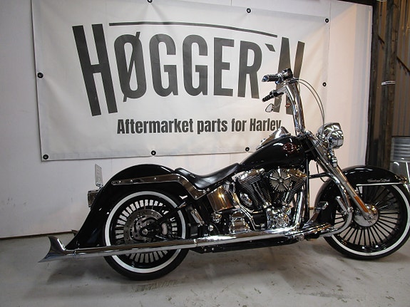 Harley-Davidson FLSTC Heritage Softail Cholo 3 of 18