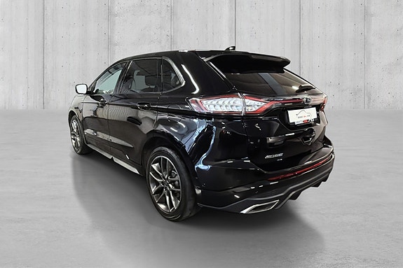 Ford Edge 5 of 24