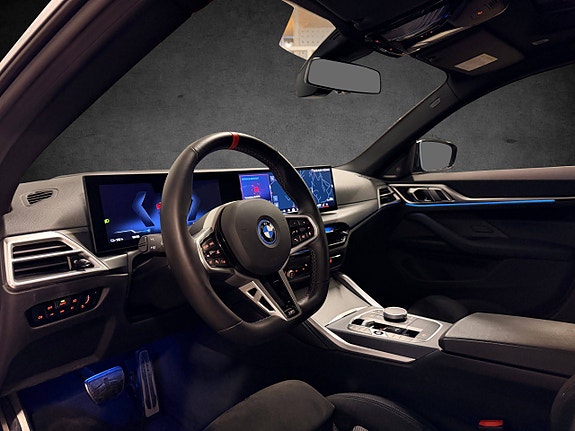 BMW i4 13 of 30